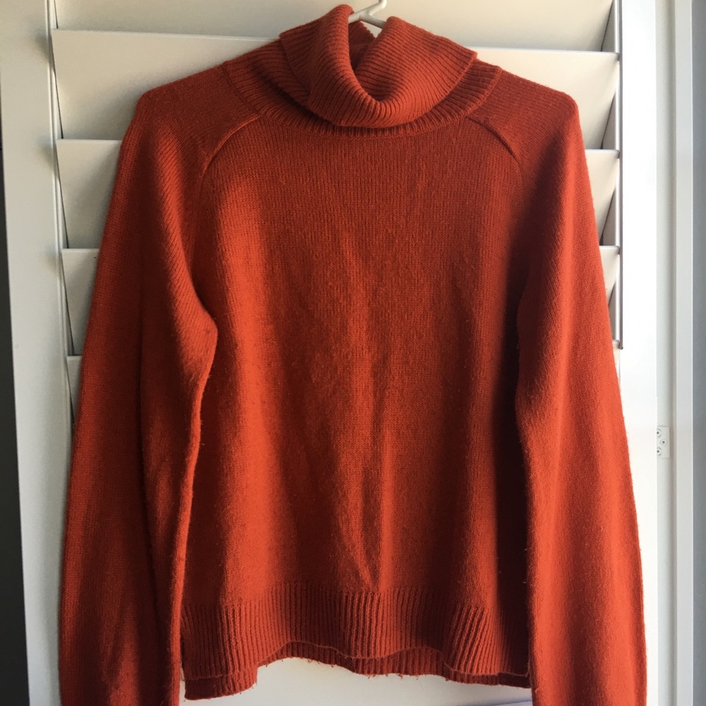 H&M Sweater